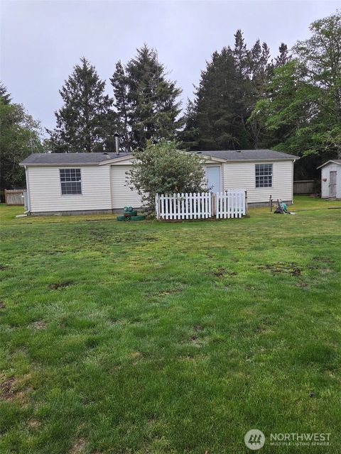 Photo of 31205 N Place, Ocean Park, WA 98640 (MLS # 2524332)