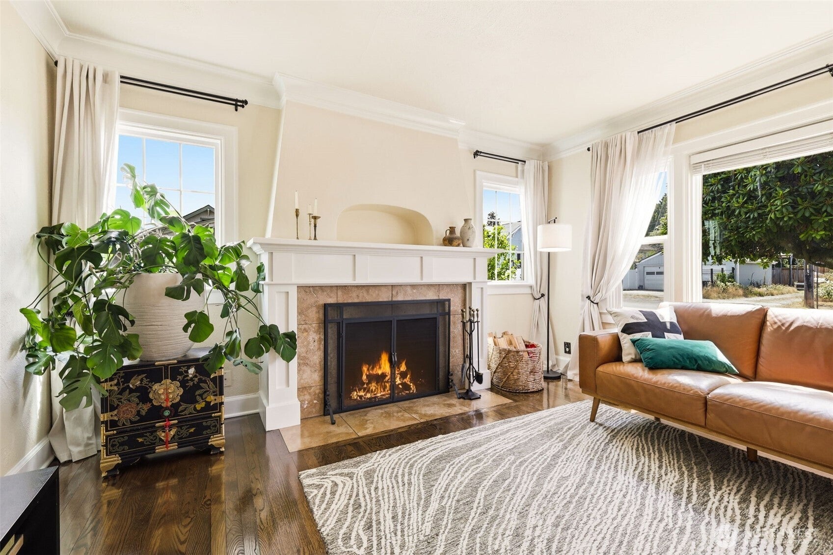 3305 Fawcett Avenue