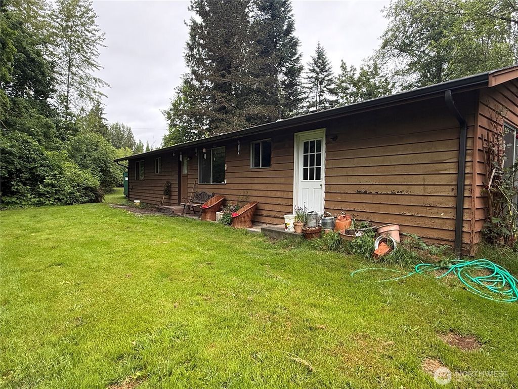 Photo of 17514 126th Street NE, Arlington, WA 98223 (MLS # 2385146)