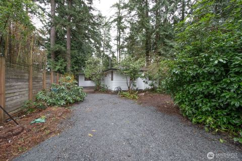 MLS: 2330751
