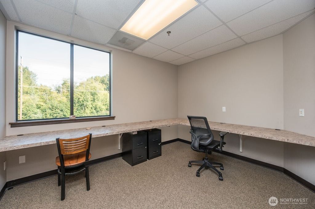 Photo of 1002 39th Avenue SW #200, Puyallup, WA 98373 (MLS # 2468239)