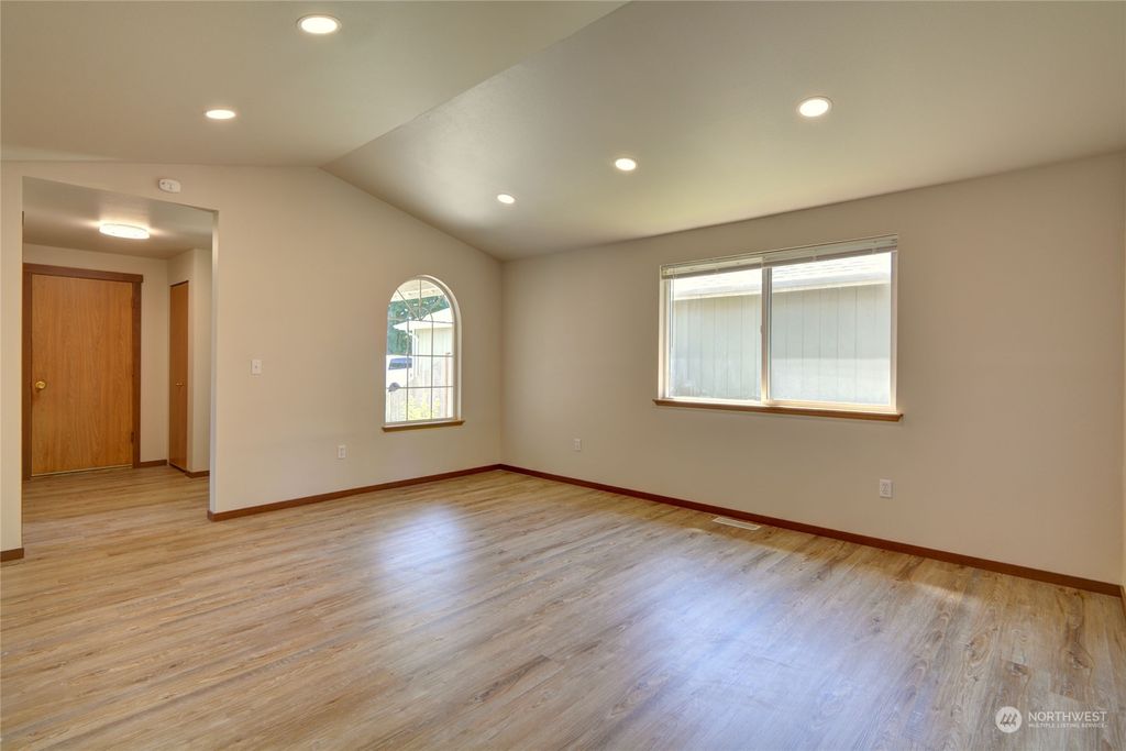 Photo of 5825 105th Place NE, Marysville, WA 98270 (MLS # 2077907)