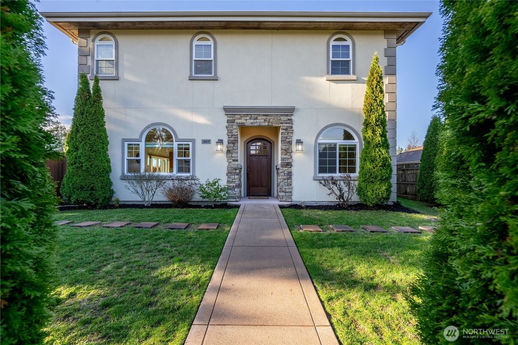 Photo of 19837 47th Avenue NE, Lake Forest Park, WA 98155 (MLS # 2463813)