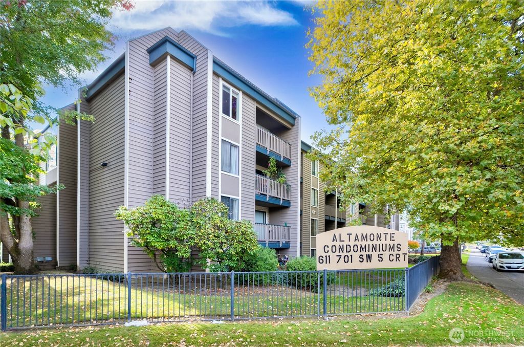 Photo of 611 SW 5th Court #A206, Renton, WA 98057 (MLS # 2448656)