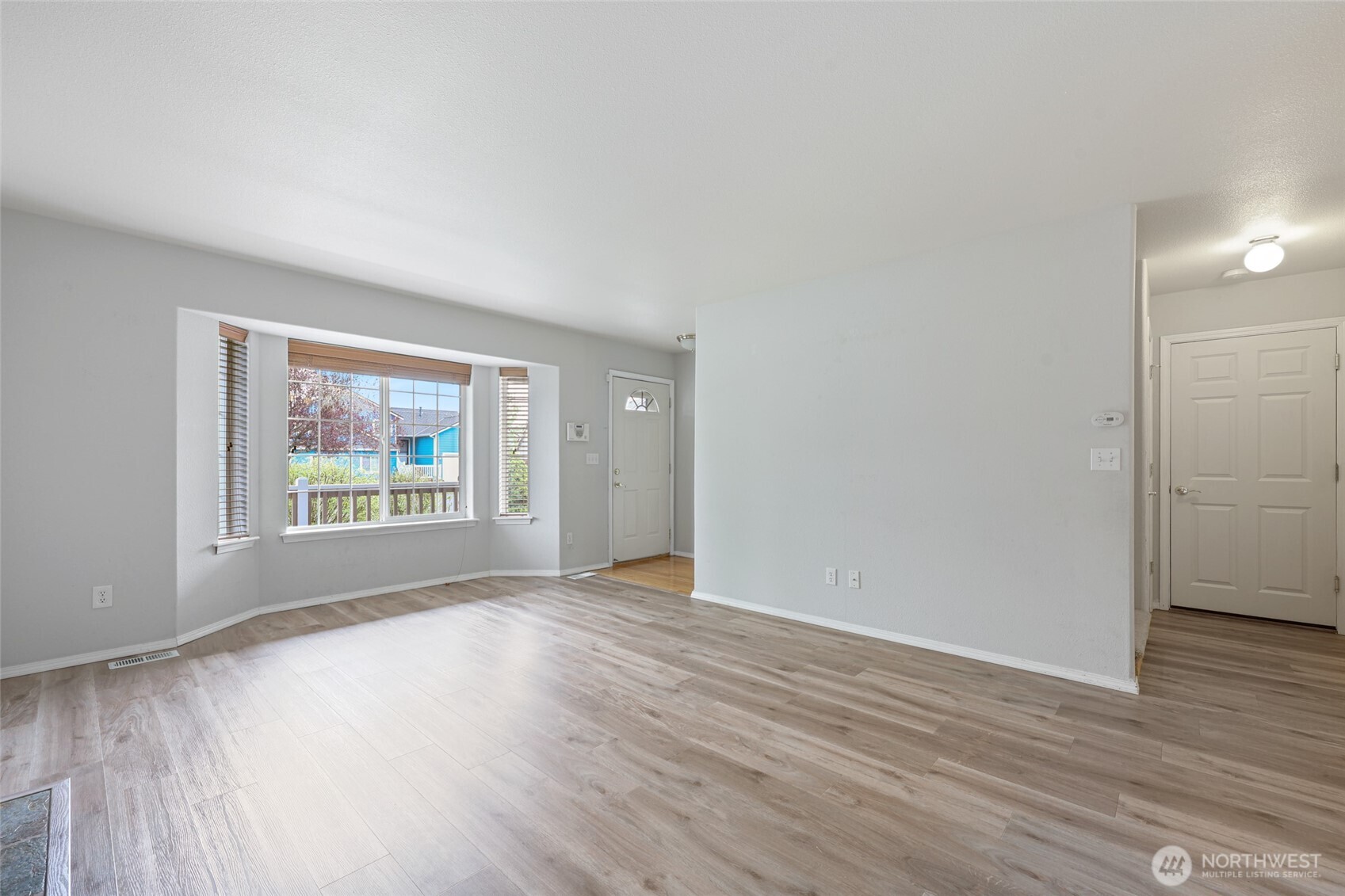 15811 90th Street SE