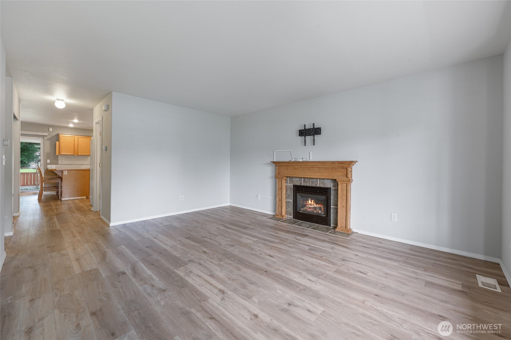 15811 90th Street SE