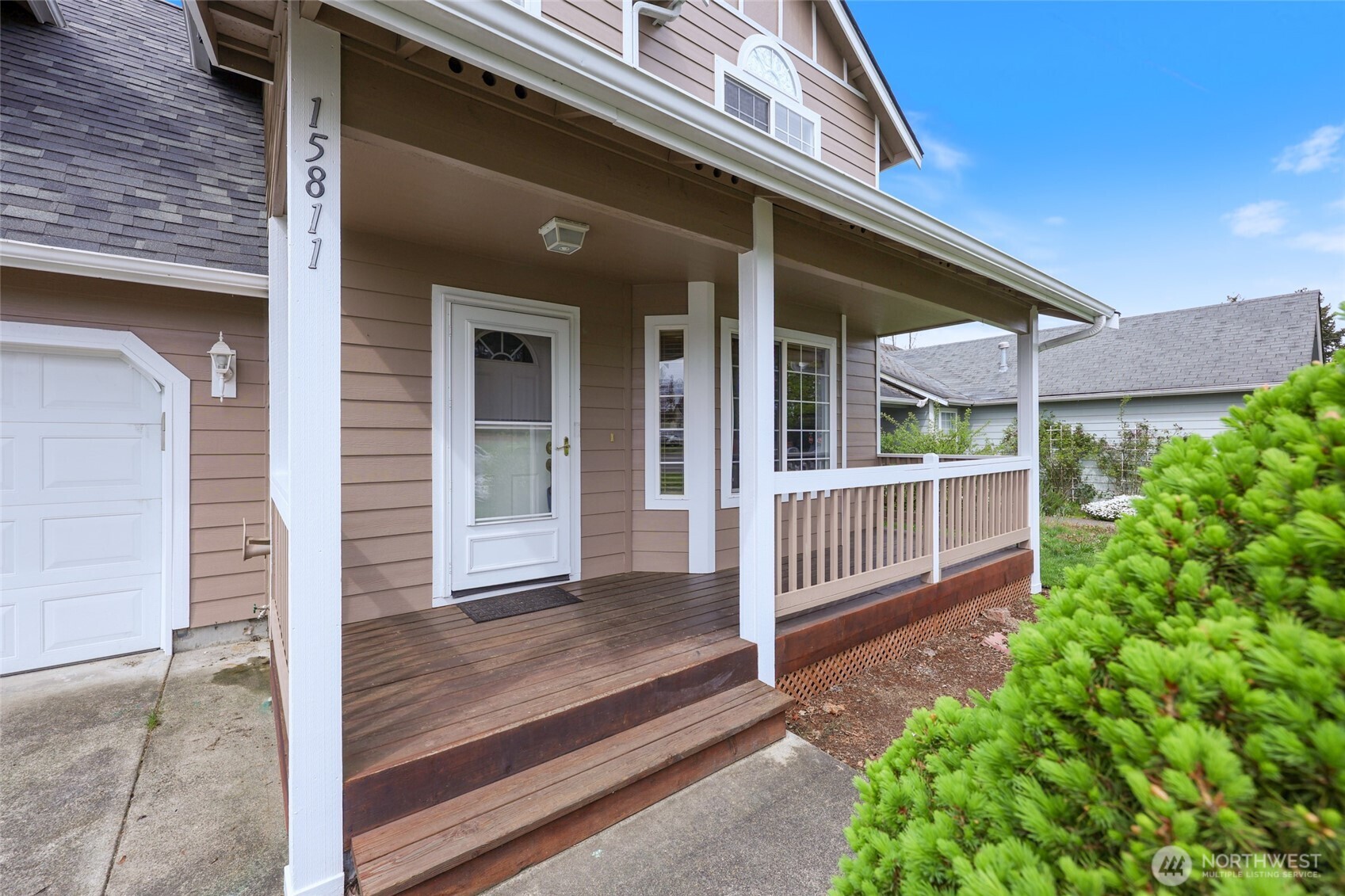 15811 90th Street SE