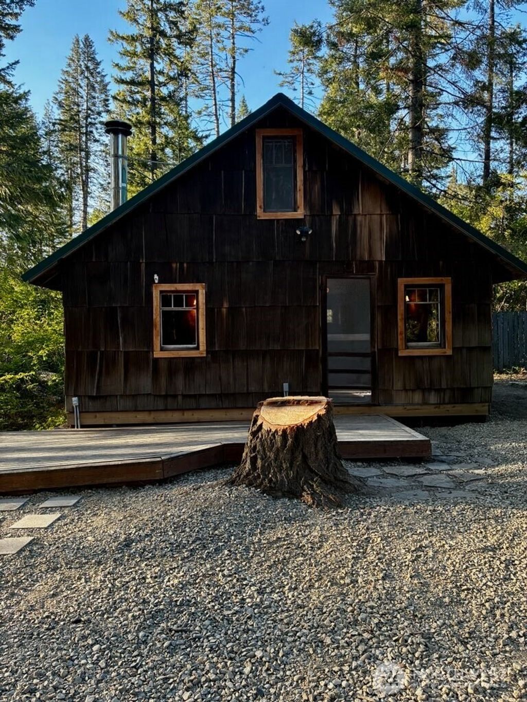 Photo of 881 Lake Cabins Road, Ronald, WA 98940 (MLS # 2528964)