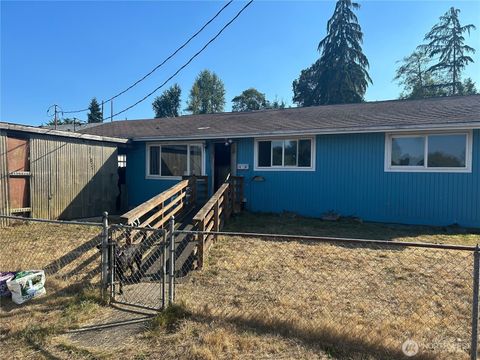 Photo of 2436 E Ryan Dr, Port Angeles, WA 98362 (MLS # 2403076)