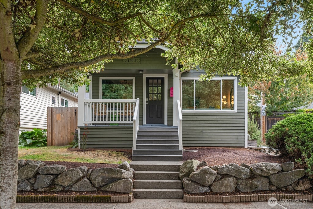 Photo of 4512 6th Avenue NW, Seattle, WA 98107 (MLS # 2582452)