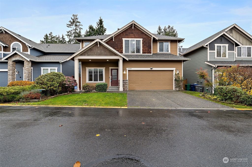 Photo of 13309 21st PL W Pl, Lynnwood, WA 98087 (MLS # 2305176)
