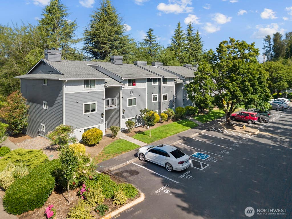 Photo of 14002 NE 181st Place #A103, Woodinville, WA 98072 (MLS # 2555585)