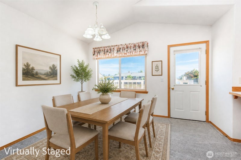 100 Bay View St