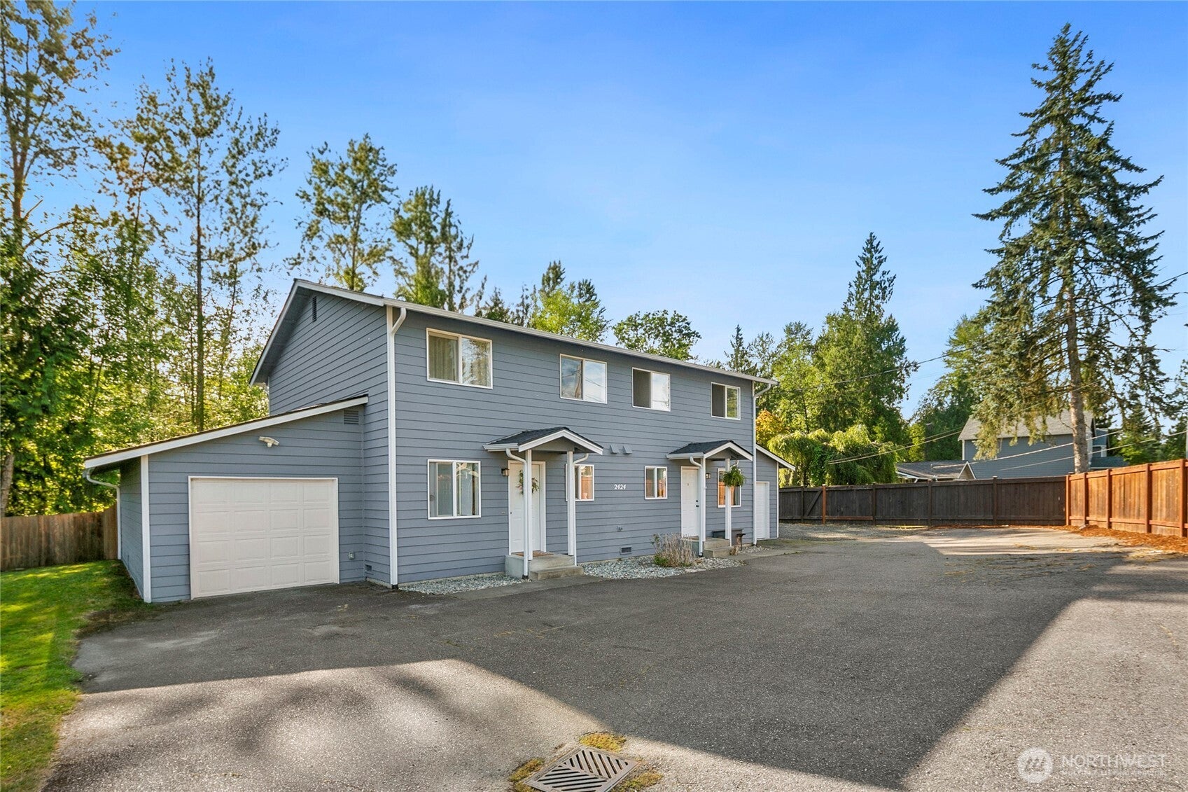 2424 99th Avenue NE