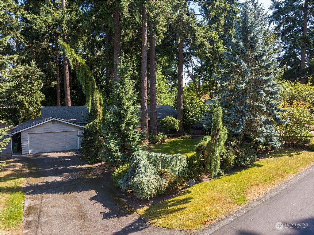 Photo of 7419 NE 145th Street, Kirkland, WA 98034 (MLS # 2153619)