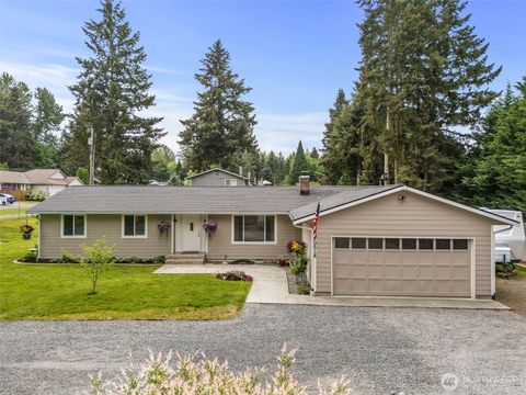 Photo of 10518 132nd Street E, Puyallup, WA 98374 (MLS # 2527613)