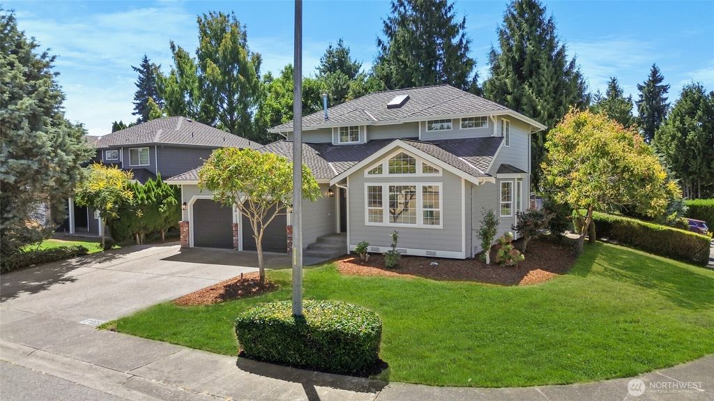 Photo of 1955 S 370th Court, Federal Way, WA 98003 (MLS # 2420459)