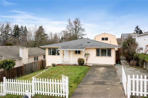 Photo of 1717 E 59th Street, Tacoma, WA 98404 (MLS # 2476881)