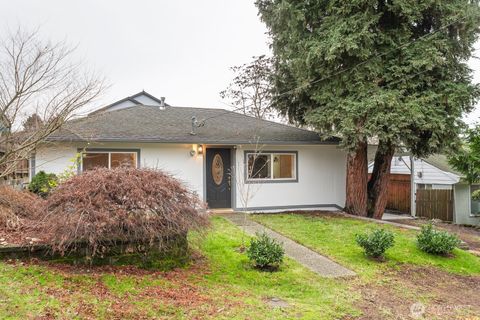 3513 NE 6th Place Renton WA 98056