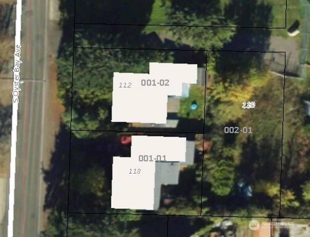 Photo of 110 S Oyster Bay Avenue, Bremerton, WA 98312 (MLS # 2484302)