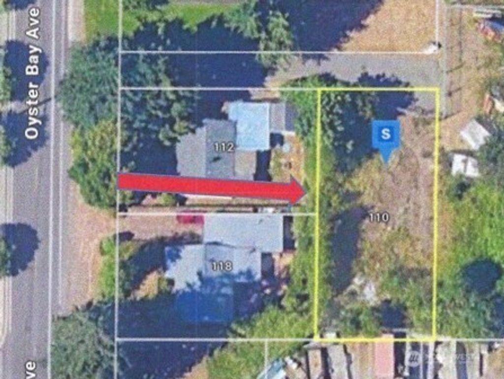 Photo of 110 S Oyster Bay Avenue, Bremerton, WA 98312 (MLS # 2484302)