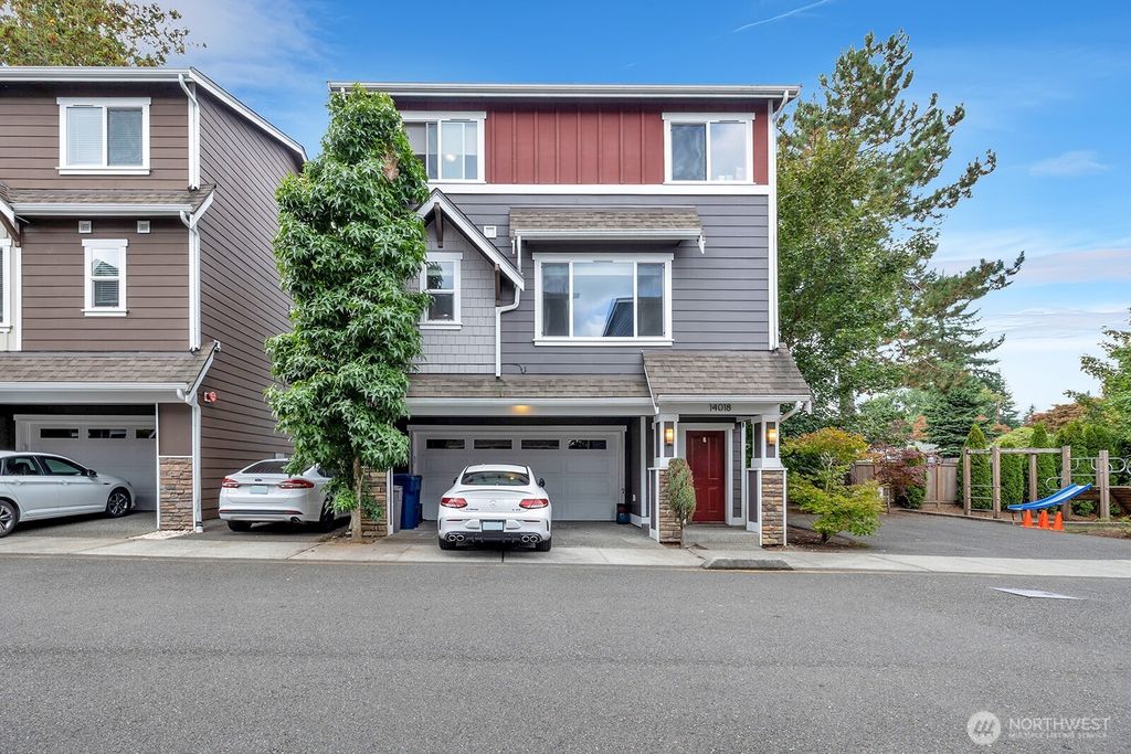 Photo of 14018 9th Place W, Lynnwood, WA 98087 (MLS # 2435274)
