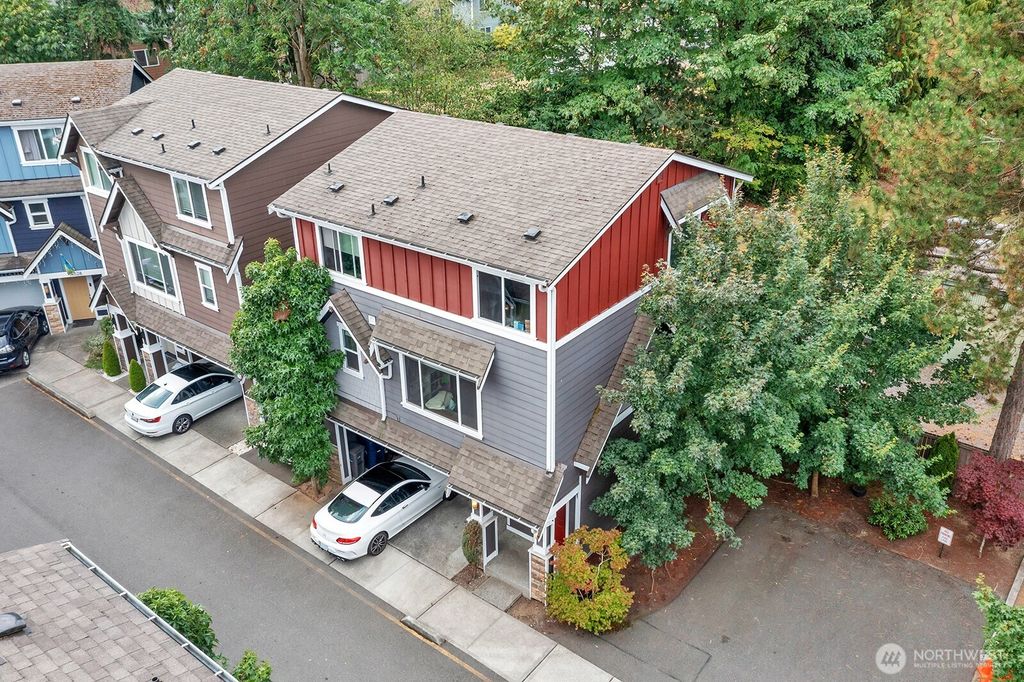 Photo of 14018 9th Place W, Lynnwood, WA 98087 (MLS # 2435274)