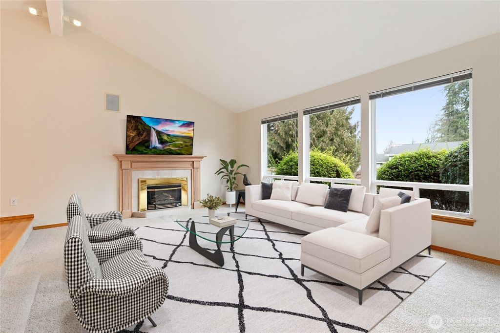 Photo of 31233 47th Place SW, Federal Way, WA 98023 (MLS # 2330392)