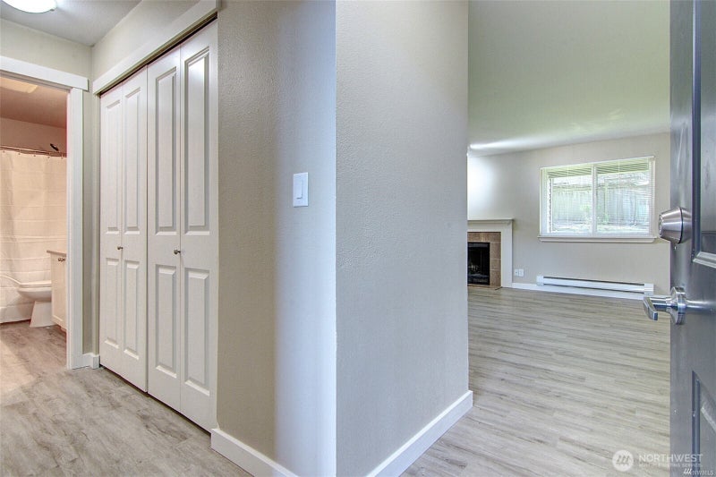 15415 35th Avenue W C103