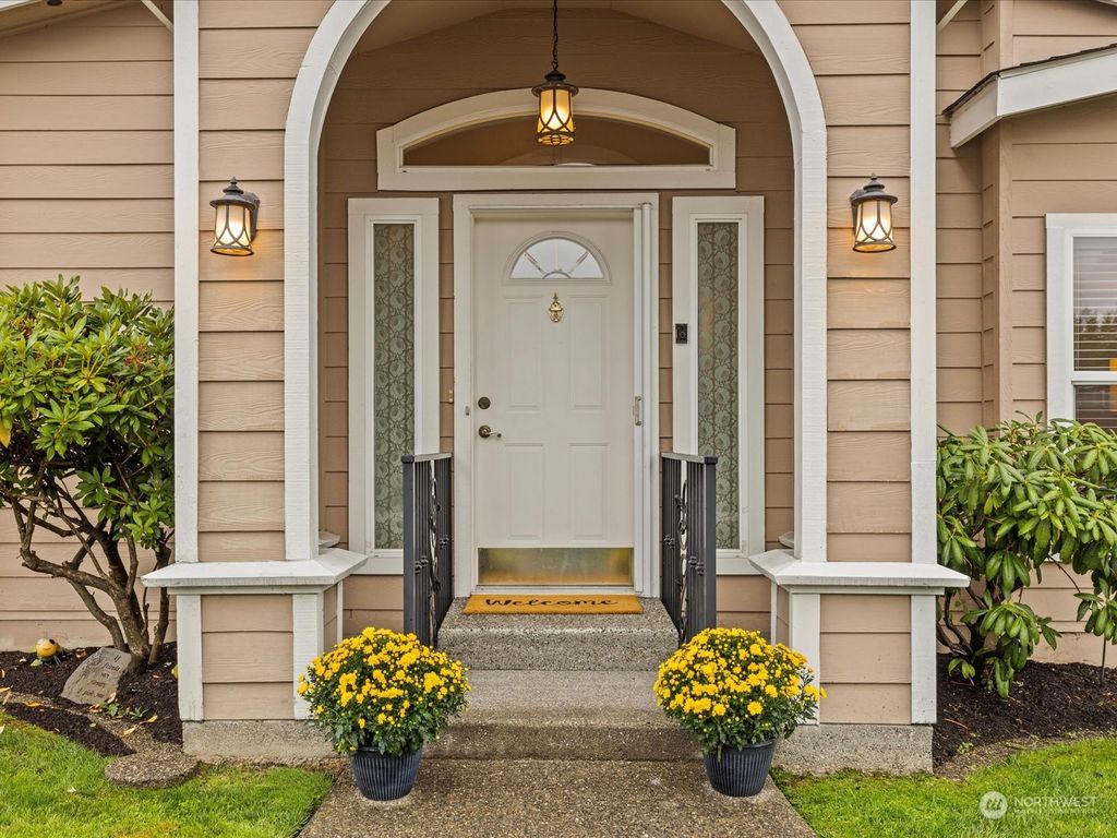 Photo of 24057 222nd Avenue SE, Maple Valley, WA 98038 (MLS # 2285194)