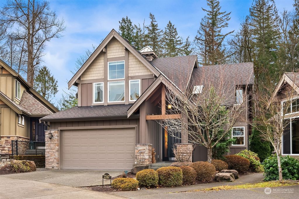 Photo of 2347 23rd Lane NE, Issaquah, WA 98029 (MLS # 2188803)