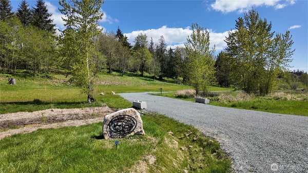 18333 BLACKTAIL TRAIL, MOUNT VERNON, WA 98274 - Image 49d566bb3c8d2c814997405691fc680a/2610783582