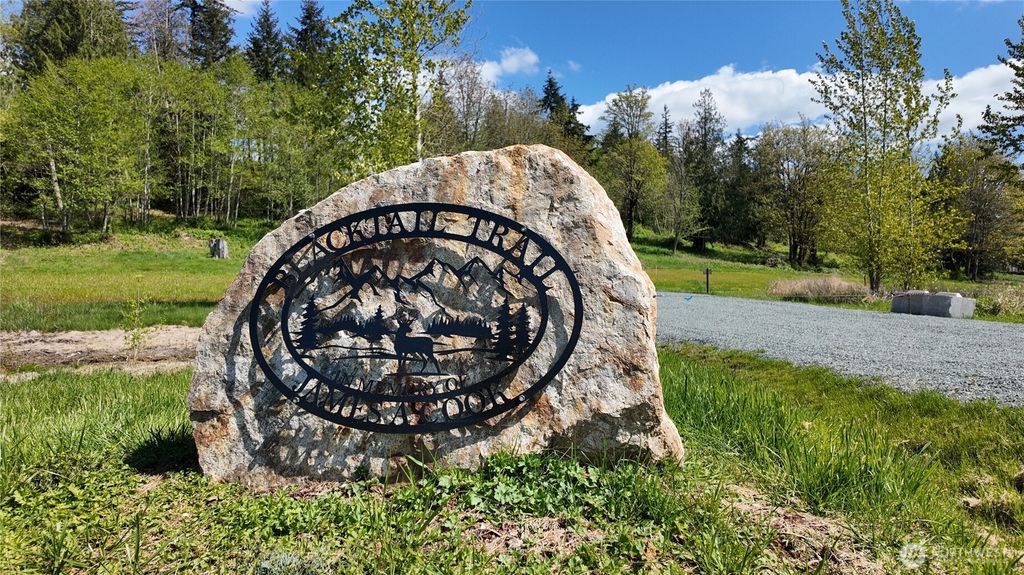 Photo of 18333 Blacktail Trail, Mount Vernon, WA 98274 (MLS # 2511307)