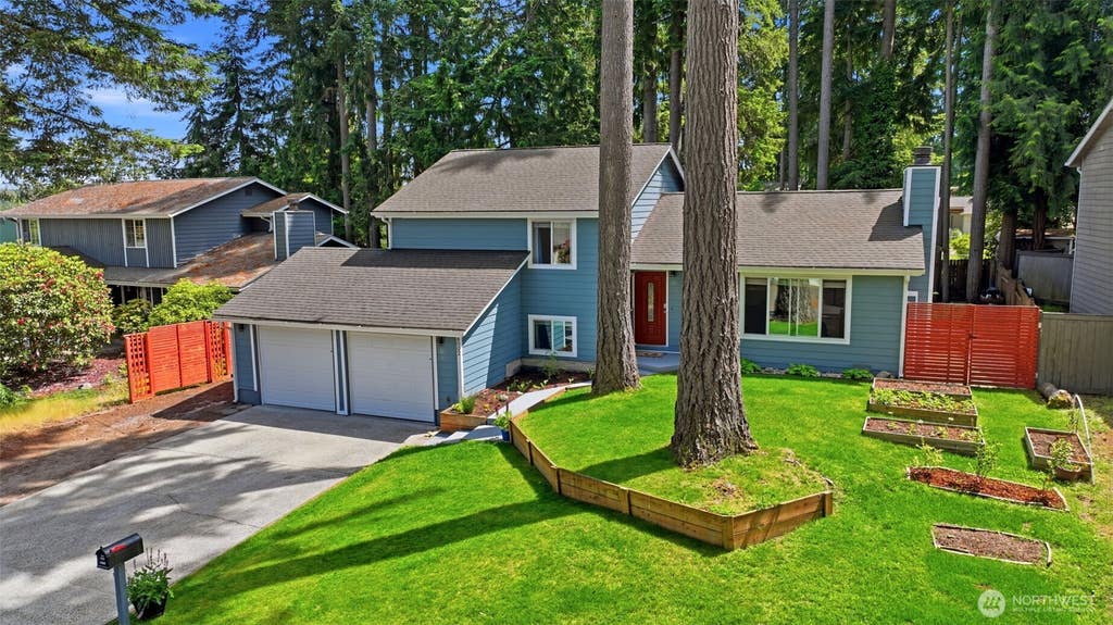 Photo of 4002 SE Cameron Place, Port Orchard, WA 98366 (MLS # 2534656)