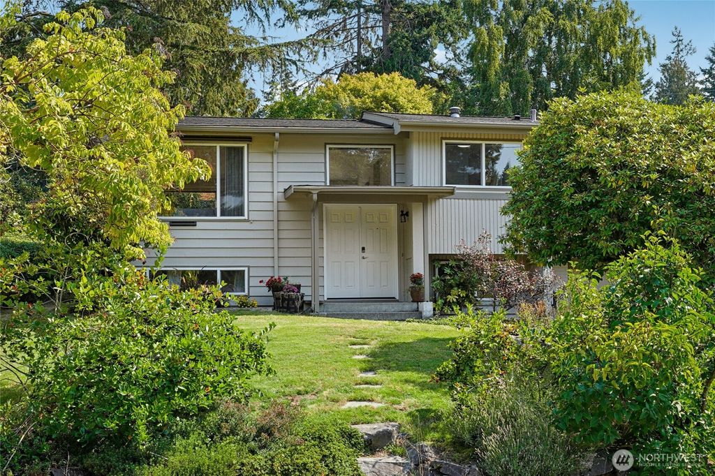 Photo of 23325 97th Place W, Edmonds, WA 98020 (MLS # 2428094)