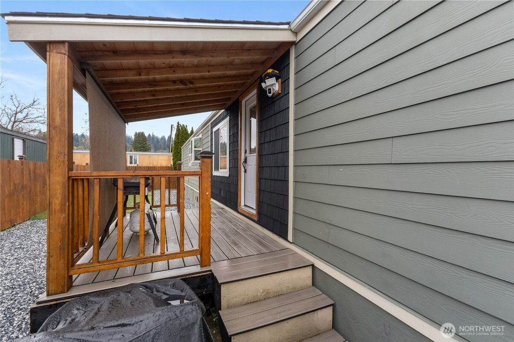 Photo of 322 Chicago Boulevard S #8, Pacific, WA 98047 (MLS # 2458611)