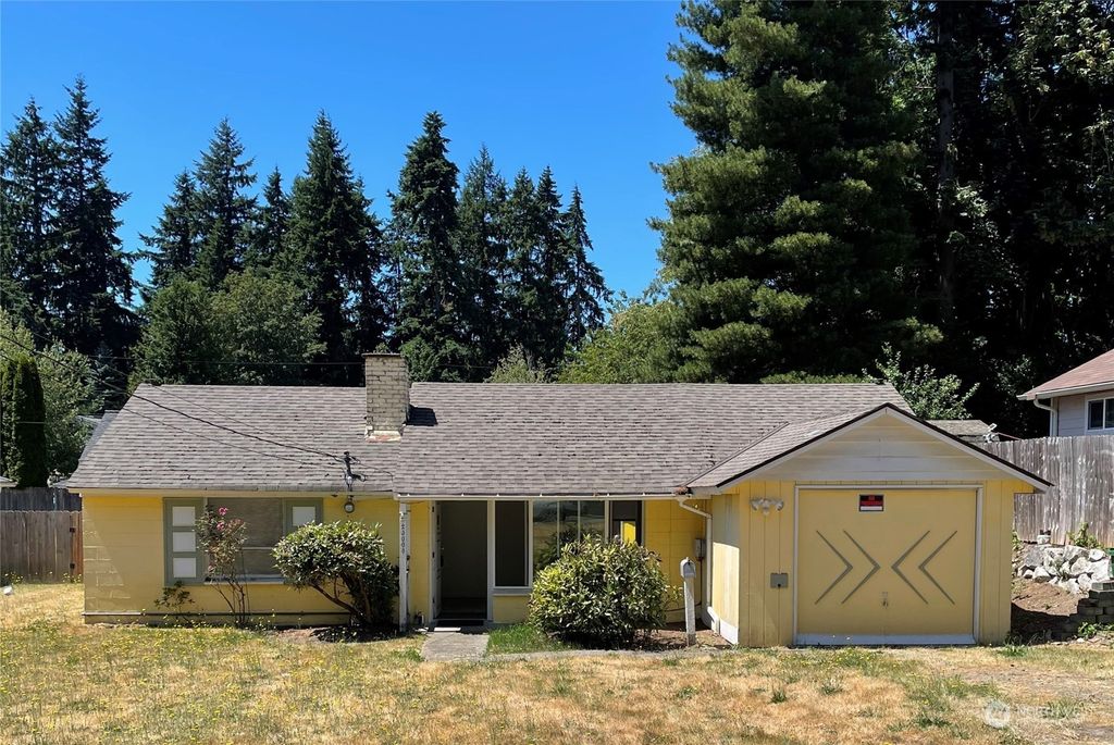 Photo of 23008 58th Avenue W, Mountlake Terrace, WA 98043 (MLS # 2209077)