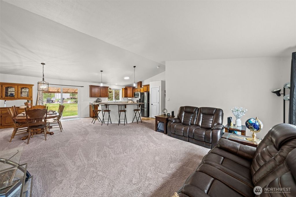 Photo of 14727 SE 119th Way, Yelm, WA 98597 (MLS # 2523272)