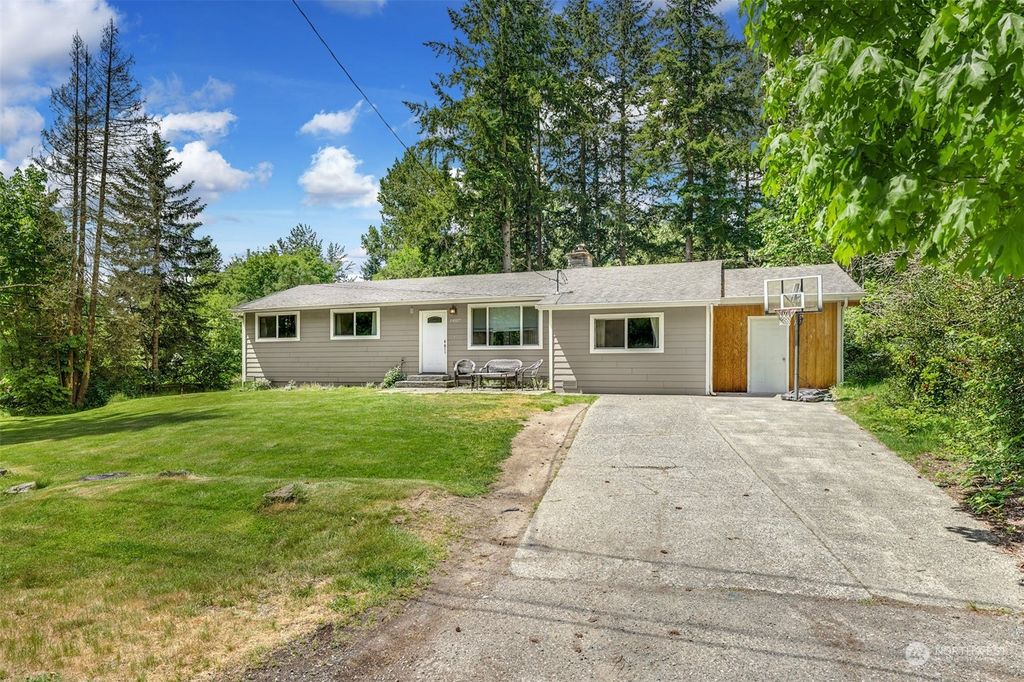 Photo of 19007 71st Ave Ne Ave, Kenmore, WA 98028 (MLS # 2203643)