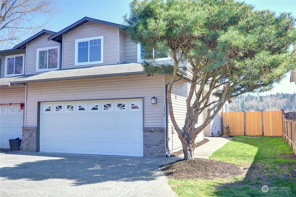 Photo of 12929 58th Avenue NE, Marysville, WA 98271 (MLS # 2212924)