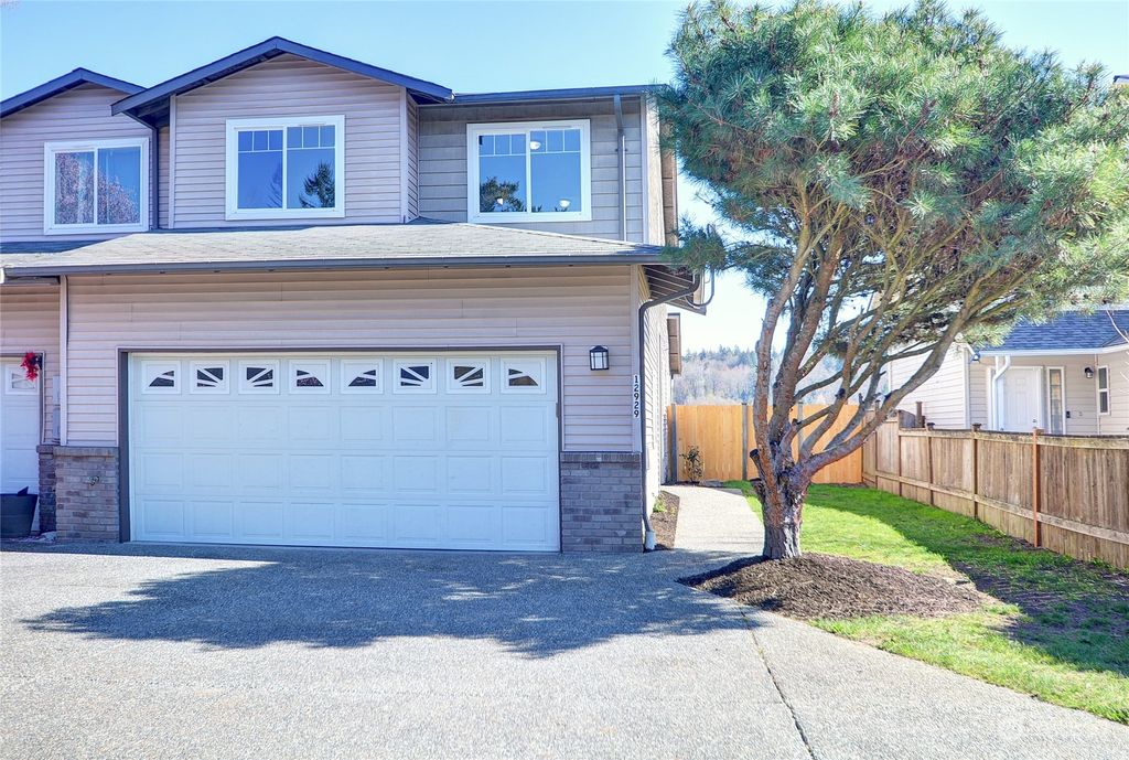 Photo of 12929 58th Avenue NE, Marysville, WA 98271 (MLS # 2212924)