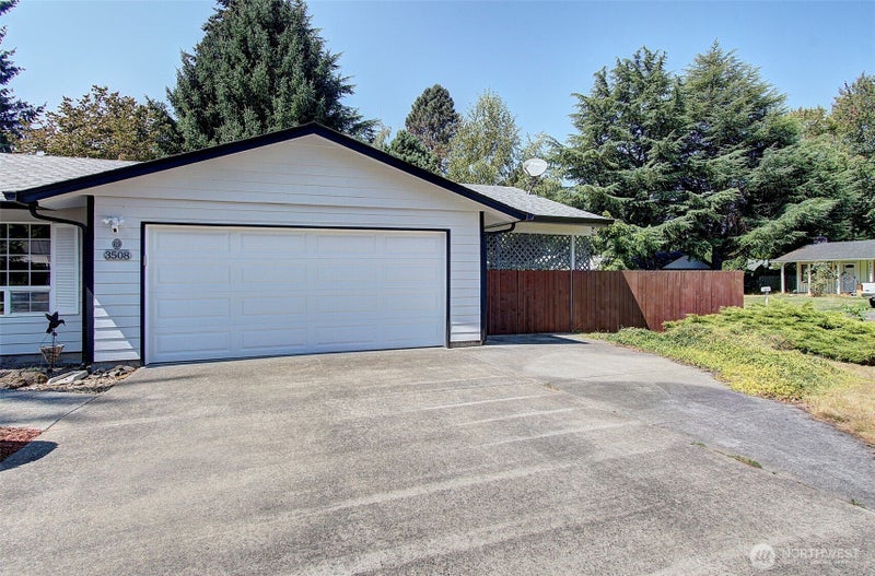 3508 NE 143rd Avenue