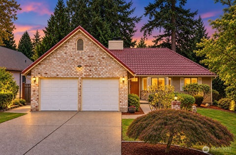 Photo of 14502 104th Avenue NE, Bothell, WA 98011 (MLS # 2575856)
