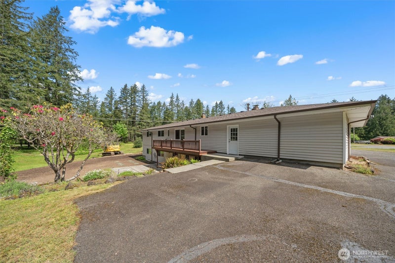 27405 Retreat Kanasket Road SE