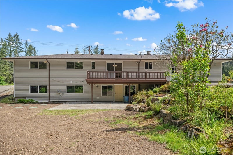 27405 Retreat Kanasket Road SE
