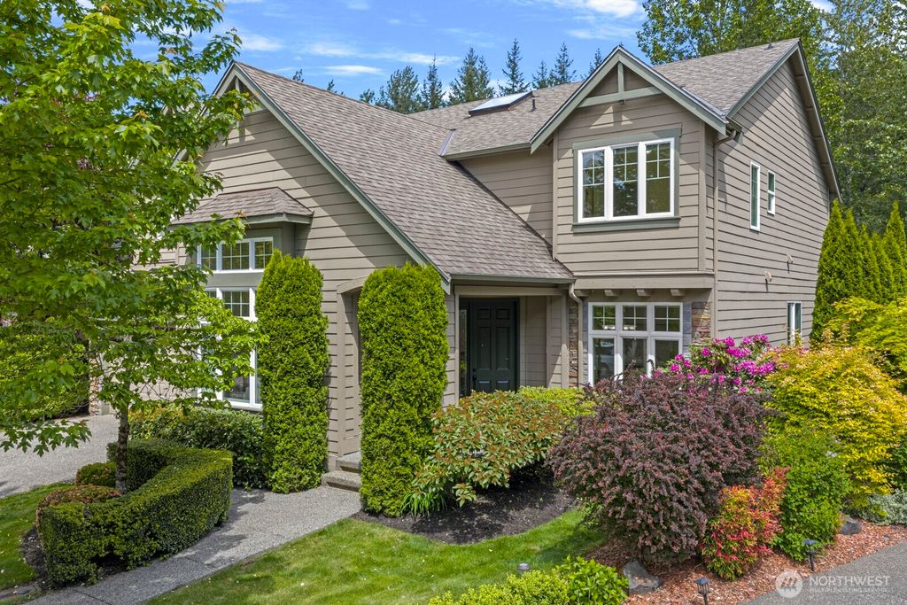 Photo of 8614 Leitz Avenue SE, Snoqualmie, WA 98065 (MLS # 2380343)