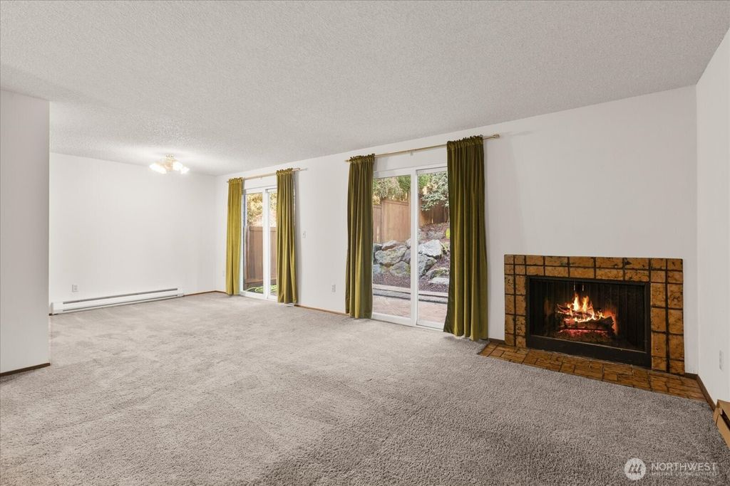 Photo of 15914 3rd Place SW #C, Burien, WA 98166 (MLS # 2505129)