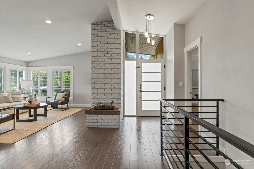 Photo of 3846 NE 94th Street, Seattle, WA 98115 (MLS # 2130495)