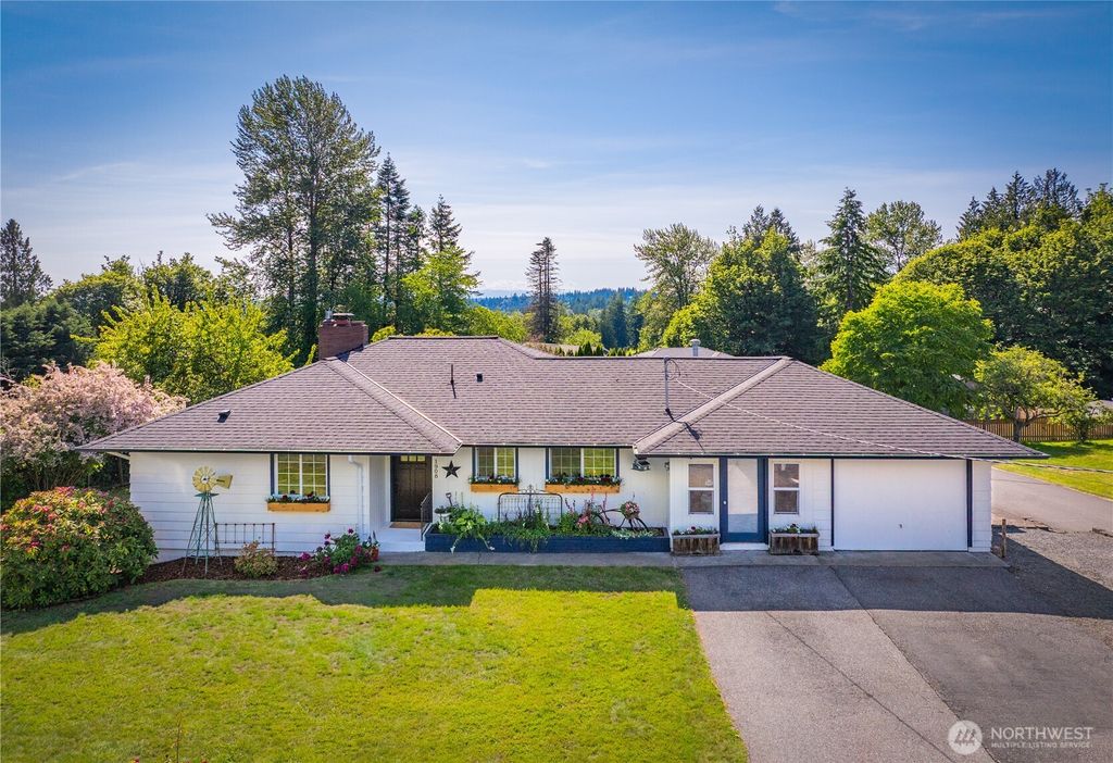 Photo of 1908 TERRACE AVENUE Ave, Snohomish, WA 98290 (MLS # 2388833)