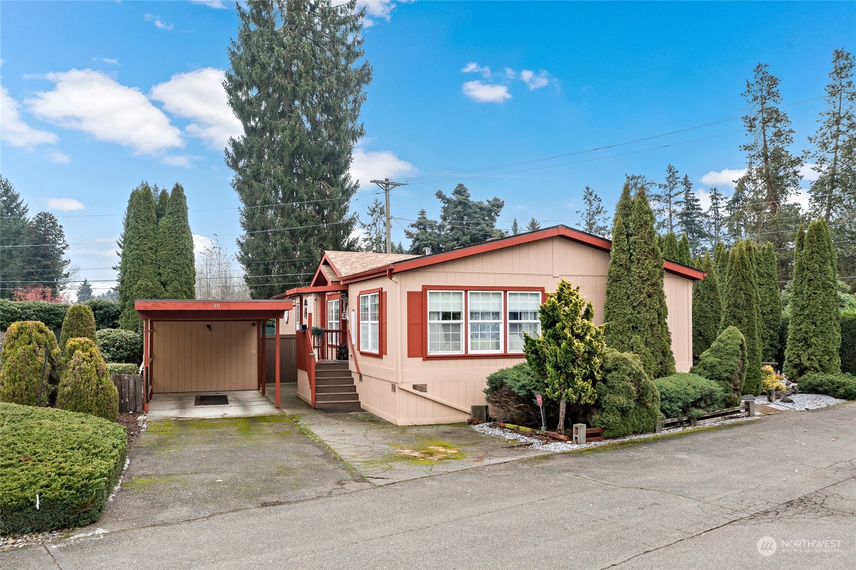 3115 36th Avenue E 20
